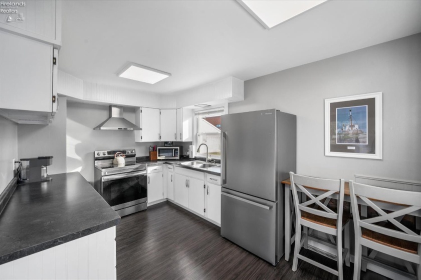 713 Clinton Street, Port Clinton, 43452, 3 Bedrooms Bedrooms, ,2 BathroomsBathrooms,Residential,For Sale,Clinton,20260761