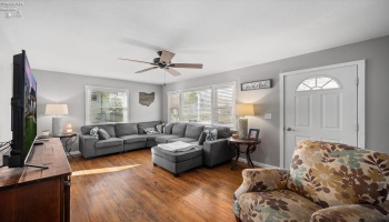 713 Clinton Street, Port Clinton, 43452, 3 Bedrooms Bedrooms, ,2 BathroomsBathrooms,Residential,For Sale,Clinton,20260761