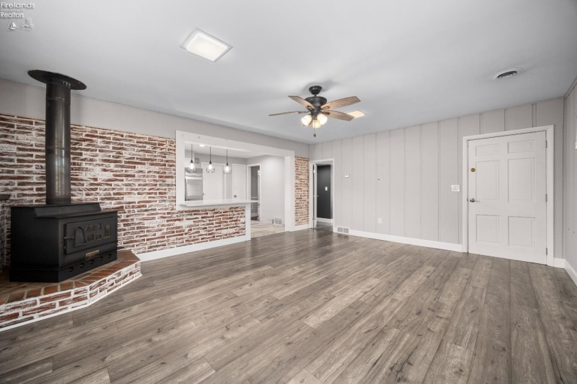 3701 Galloway Road, Sandusky, 44870, 4 Bedrooms Bedrooms, ,2 BathroomsBathrooms,Residential,For Sale,Galloway,20260896