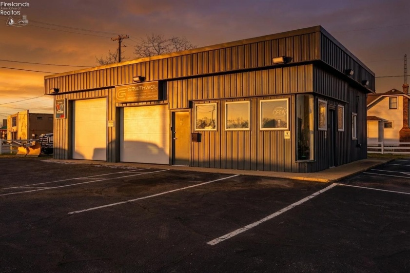 1033 Cleveland Road, Sandusky, 44870, ,Commercial,For Sale,Cleveland,20260926