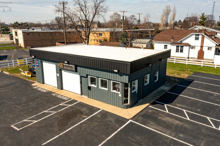 1033 Cleveland Road, Sandusky, 44870, ,Commercial,For Sale,Cleveland,20260926