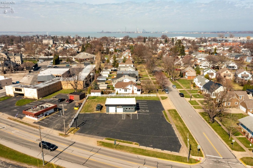 1033 Cleveland Road, Sandusky, 44870, ,Commercial,For Sale,Cleveland,20260926
