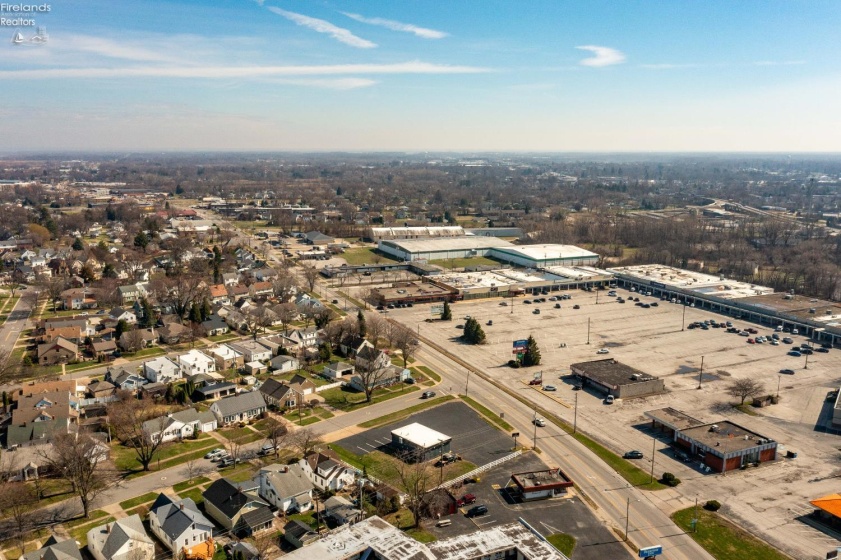 1033 Cleveland Road, Sandusky, 44870, ,Commercial,For Sale,Cleveland,20260926