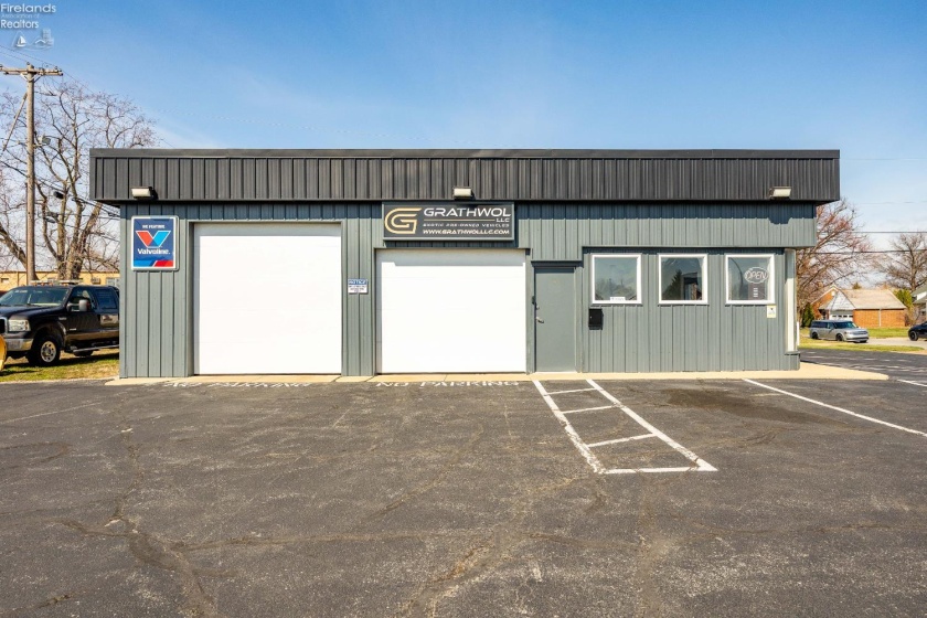 1033 Cleveland Road, Sandusky, 44870, ,Commercial,For Sale,Cleveland,20260926