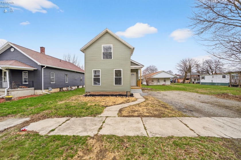 260 6th, Fostoria, 44830, 4 Bedrooms Bedrooms, ,2 BathroomsBathrooms,Residential,For Sale,6th,20260802