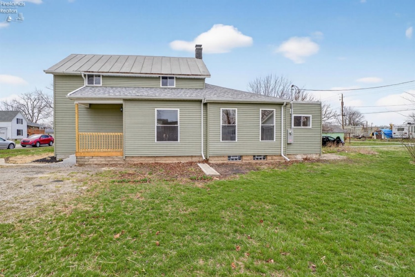 260 6th, Fostoria, 44830, 4 Bedrooms Bedrooms, ,2 BathroomsBathrooms,Residential,For Sale,6th,20260802