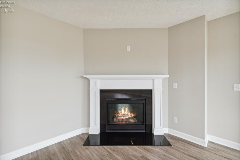 2782 Waterside Court, Marblehead, 43440, 3 Bedrooms Bedrooms, ,4 BathroomsBathrooms,Residential,For Sale,Waterside,20260936