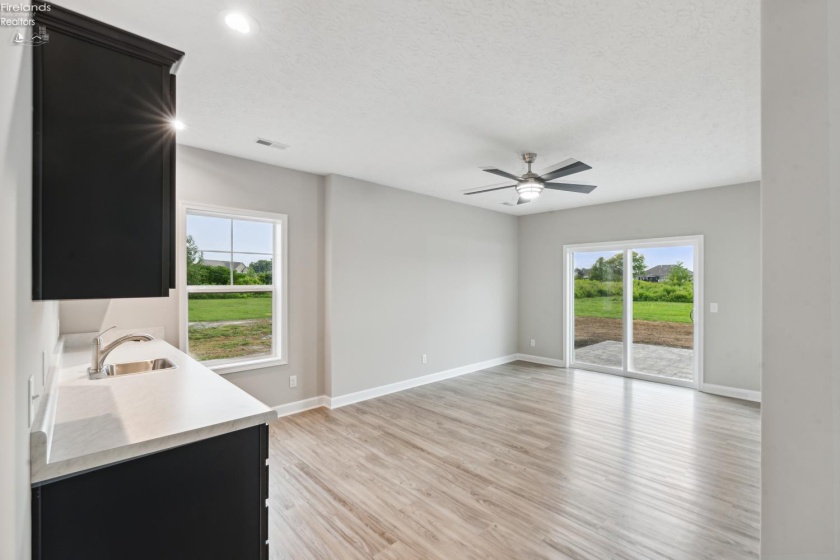 2782 Waterside Court, Marblehead, 43440, 3 Bedrooms Bedrooms, ,4 BathroomsBathrooms,Residential,For Sale,Waterside,20260936