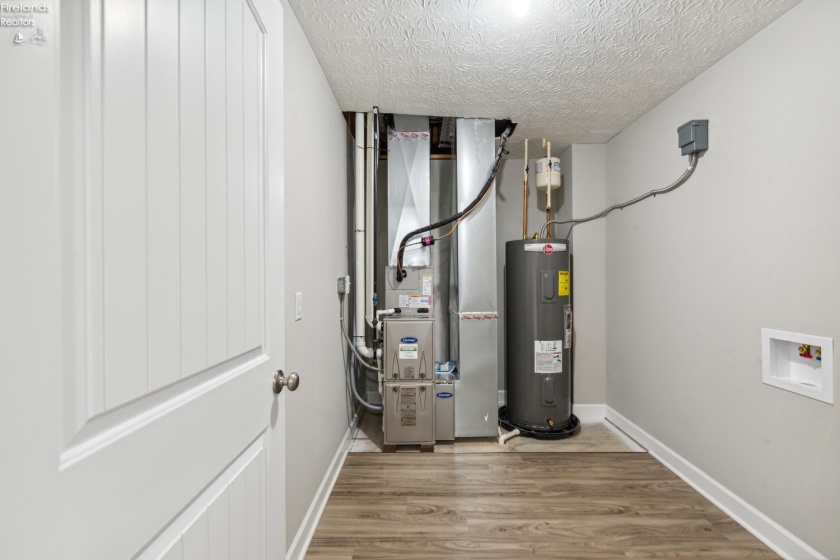 2782 Waterside Court, Marblehead, 43440, 3 Bedrooms Bedrooms, ,4 BathroomsBathrooms,Residential,For Sale,Waterside,20260936