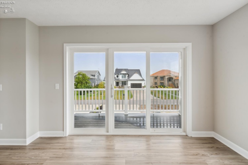 2782 Waterside Court, Marblehead, 43440, 3 Bedrooms Bedrooms, ,4 BathroomsBathrooms,Residential,For Sale,Waterside,20260936