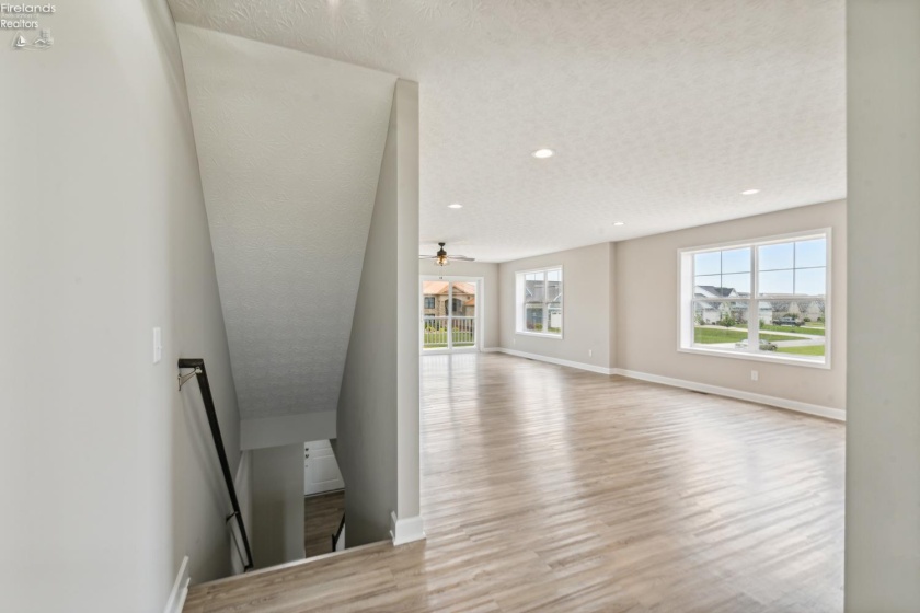 2782 Waterside Court, Marblehead, 43440, 3 Bedrooms Bedrooms, ,4 BathroomsBathrooms,Residential,For Sale,Waterside,20260936