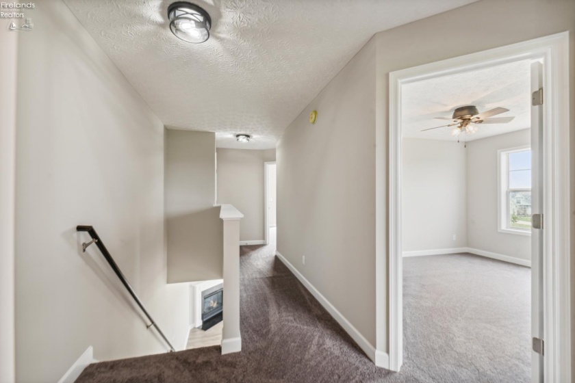 2782 Waterside Court, Marblehead, 43440, 3 Bedrooms Bedrooms, ,4 BathroomsBathrooms,Residential,For Sale,Waterside,20260936