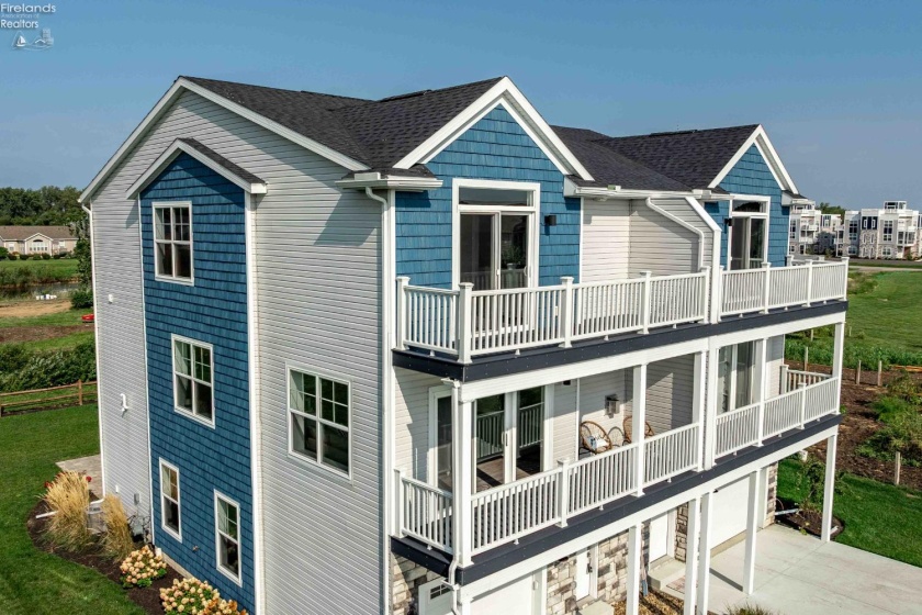 2782 Waterside Court, Marblehead, 43440, 3 Bedrooms Bedrooms, ,4 BathroomsBathrooms,Residential,For Sale,Waterside,20260936