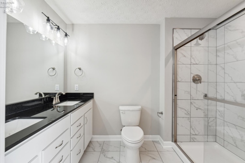 2782 Waterside Court, Marblehead, 43440, 3 Bedrooms Bedrooms, ,4 BathroomsBathrooms,Residential,For Sale,Waterside,20260936