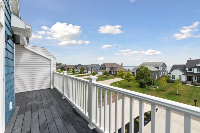 2782 Waterside Court, Marblehead, 43440, 3 Bedrooms Bedrooms, ,4 BathroomsBathrooms,Residential,For Sale,Waterside,20260936