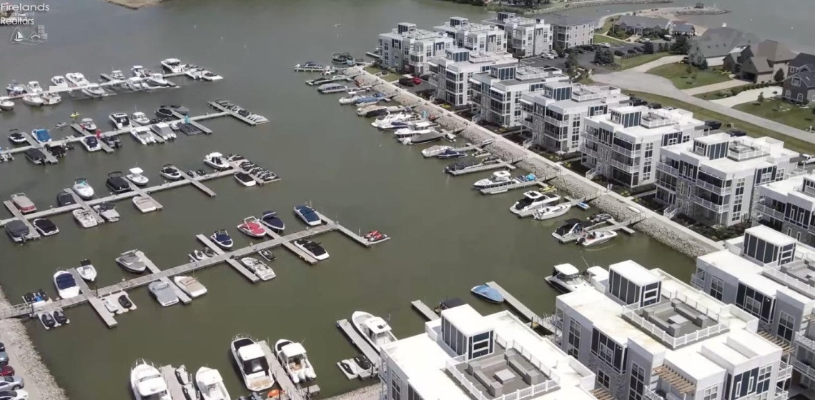 2782 Waterside Court, Marblehead, 43440, 3 Bedrooms Bedrooms, ,4 BathroomsBathrooms,Residential,For Sale,Waterside,20260936