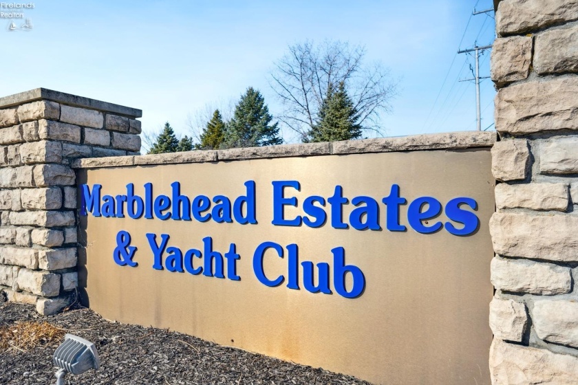 2782 Waterside Court, Marblehead, 43440, 3 Bedrooms Bedrooms, ,4 BathroomsBathrooms,Residential,For Sale,Waterside,20260936