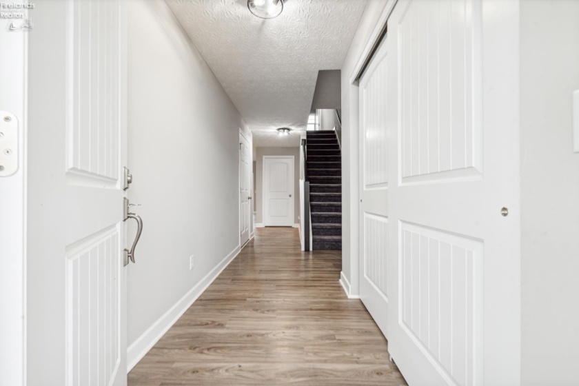 2782 Waterside Court, Marblehead, 43440, 3 Bedrooms Bedrooms, ,4 BathroomsBathrooms,Residential,For Sale,Waterside,20260936