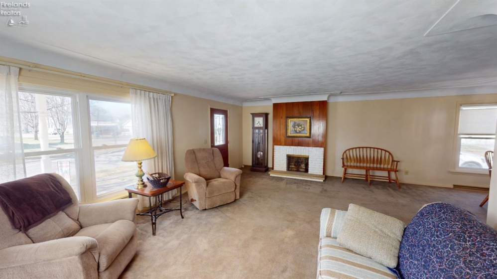 833 Franklin Avenue, Fremont, 43420, 3 Bedrooms Bedrooms, ,2 BathroomsBathrooms,Residential,For Sale,Franklin,20260760