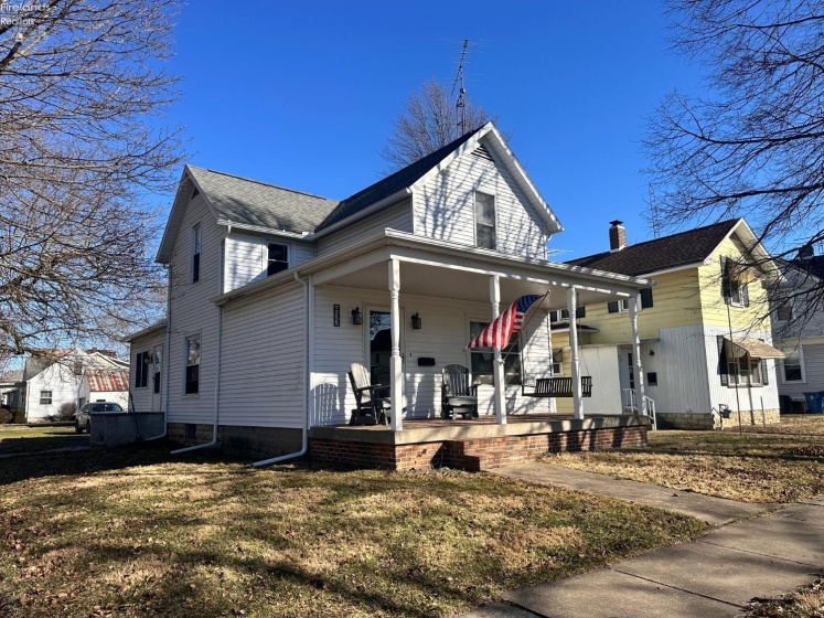 833 Franklin Avenue, Fremont, 43420, 3 Bedrooms Bedrooms, ,2 BathroomsBathrooms,Residential,For Sale,Franklin,20260760