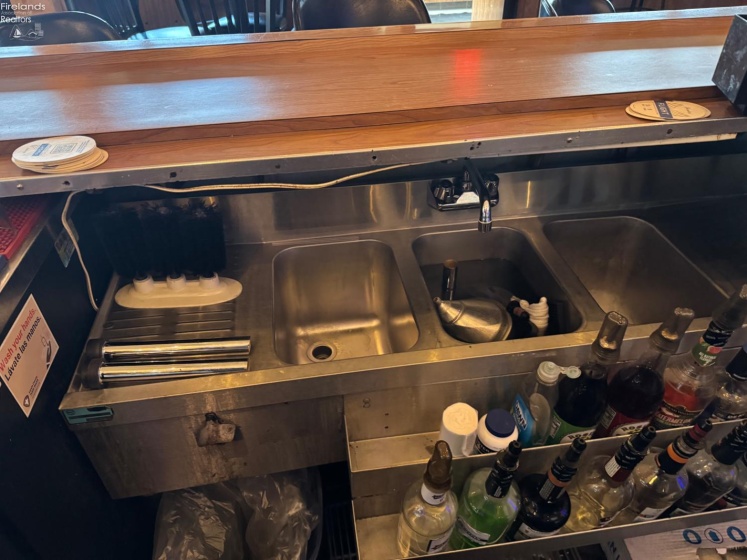 41573 Ridge Road, Elyria, 44035, ,Commercial,For Sale,Ridge,20260910