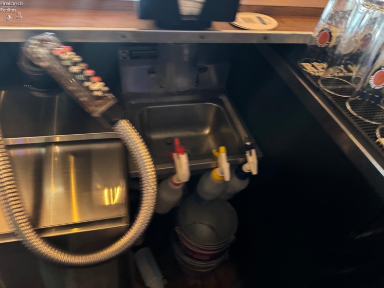 41573 Ridge Road, Elyria, 44035, ,Commercial,For Sale,Ridge,20260910