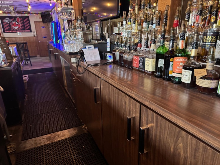 41573 Ridge Road, Elyria, 44035, ,Commercial,For Sale,Ridge,20260910