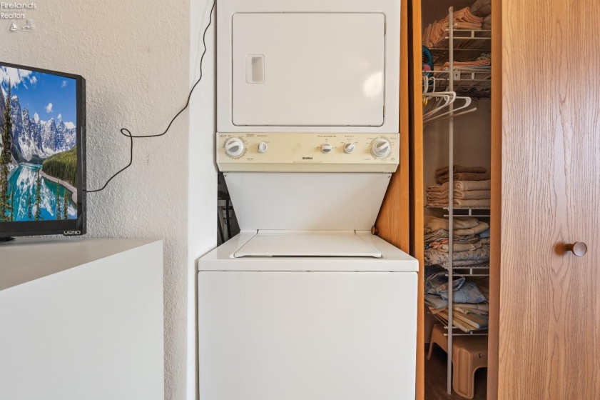 6256 Harris Harbor, Oak Harbor, 43449, 1 Bedroom Bedrooms, ,1 BathroomBathrooms,Residential,For Sale,Harris Harbor,20260941