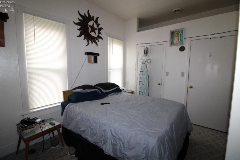 415 Fremont Road, Port Clinton, 43452, 2 Bedrooms Bedrooms, ,1 BathroomBathrooms,Residential,For Sale,Fremont,20260949