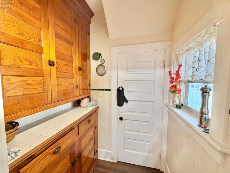 305 Louise Avenue, Bellevue, 44811, 3 Bedrooms Bedrooms, ,2 BathroomsBathrooms,Residential,For Sale,Louise,20260894