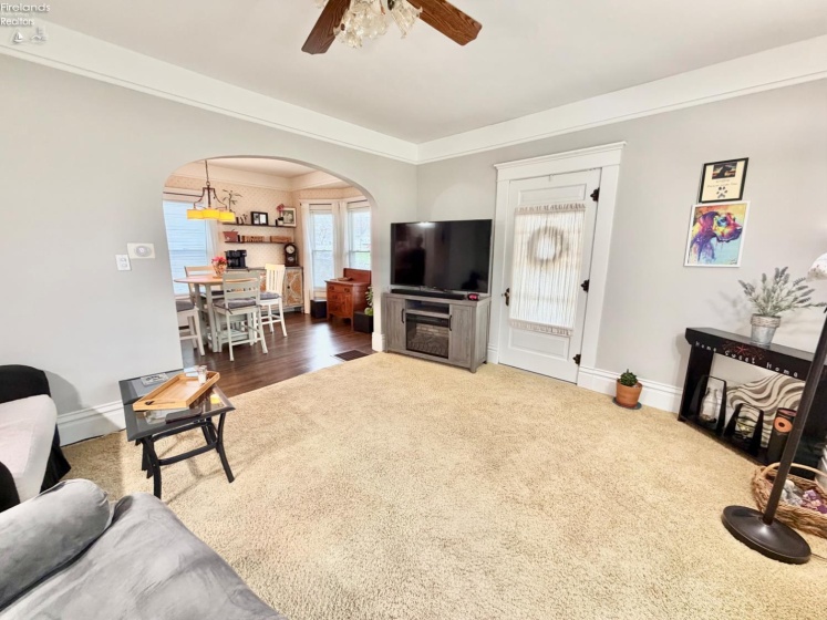 305 Louise Avenue, Bellevue, 44811, 3 Bedrooms Bedrooms, ,2 BathroomsBathrooms,Residential,For Sale,Louise,20260894