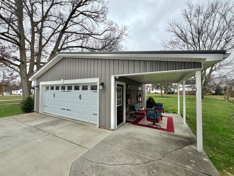 305 Louise Avenue, Bellevue, 44811, 3 Bedrooms Bedrooms, ,2 BathroomsBathrooms,Residential,For Sale,Louise,20260894