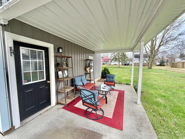 305 Louise Avenue, Bellevue, 44811, 3 Bedrooms Bedrooms, ,2 BathroomsBathrooms,Residential,For Sale,Louise,20260894