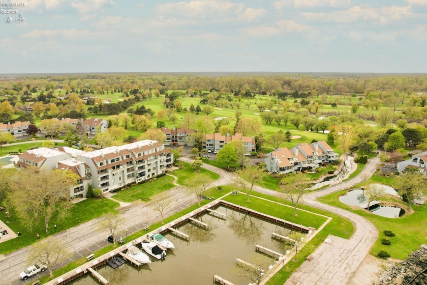 645 Mariner Village, Huron, 44839, 3 Bedrooms Bedrooms, ,3 BathroomsBathrooms,Residential,For Sale,Mariner Village,20260918