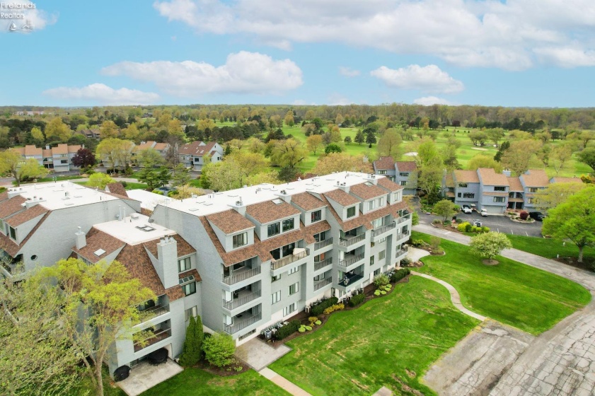 645 Mariner Village, Huron, 44839, 3 Bedrooms Bedrooms, ,3 BathroomsBathrooms,Residential,For Sale,Mariner Village,20260918