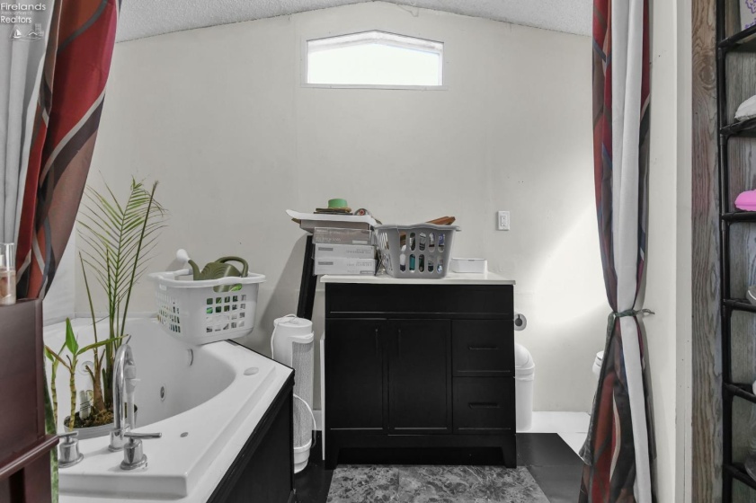 6737 Annapolis-Dekalb Road, Tiro, 44887, 2 Bedrooms Bedrooms, ,2 BathroomsBathrooms,Residential,For Sale,Annapolis-Dekalb,20260944