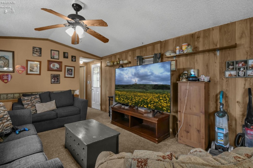 6737 Annapolis-Dekalb Road, Tiro, 44887, 2 Bedrooms Bedrooms, ,2 BathroomsBathrooms,Residential,For Sale,Annapolis-Dekalb,20260944