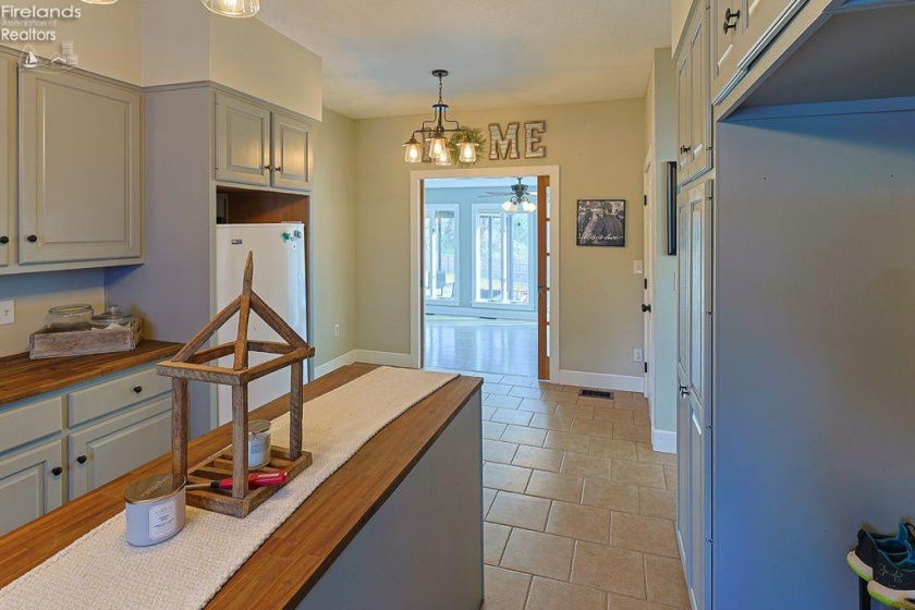 4010 Drake Road, Norwalk, 44857, 4 Bedrooms Bedrooms, ,2 BathroomsBathrooms,Residential,For Sale,Drake,20260950