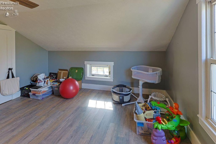 4010 Drake Road, Norwalk, 44857, 4 Bedrooms Bedrooms, ,2 BathroomsBathrooms,Residential,For Sale,Drake,20260950