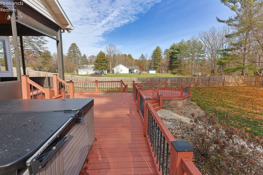 4010 Drake Road, Norwalk, 44857, 4 Bedrooms Bedrooms, ,2 BathroomsBathrooms,Residential,For Sale,Drake,20260950