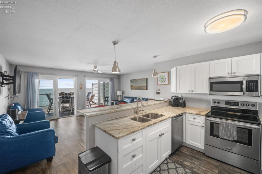 1254 Tri-motor, Put-In-Bay, 43456, 4 Bedrooms Bedrooms, ,2 BathroomsBathrooms,Residential,For Sale,Tri-motor,20260961