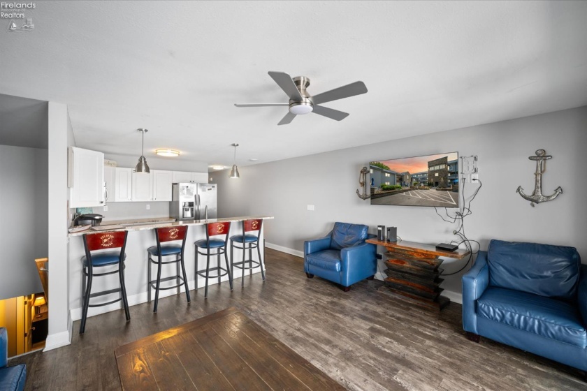 1254 Tri-motor, Put-In-Bay, 43456, 4 Bedrooms Bedrooms, ,2 BathroomsBathrooms,Residential,For Sale,Tri-motor,20260961