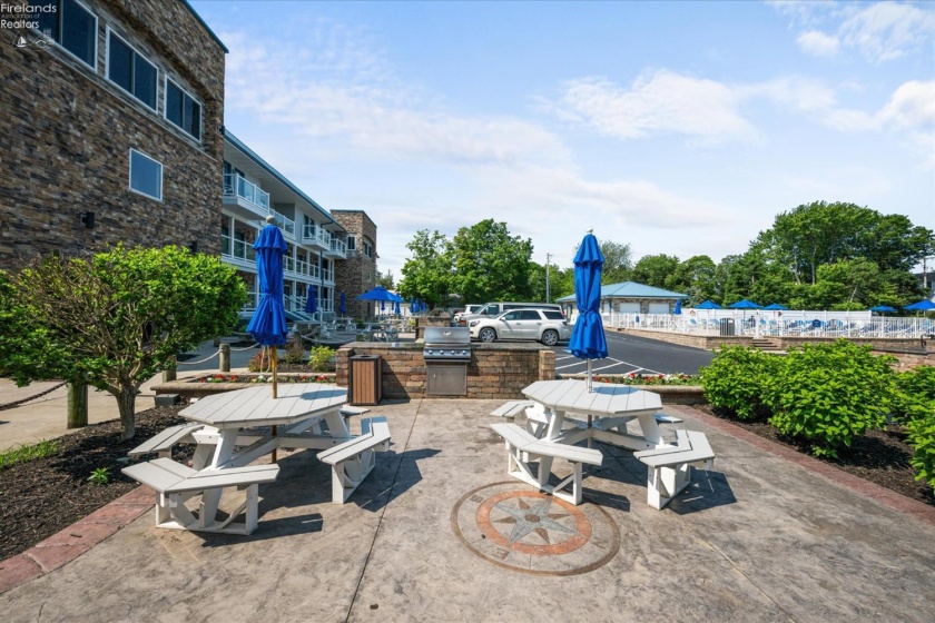 1254 Tri-motor, Put-In-Bay, 43456, 4 Bedrooms Bedrooms, ,2 BathroomsBathrooms,Residential,For Sale,Tri-motor,20260961