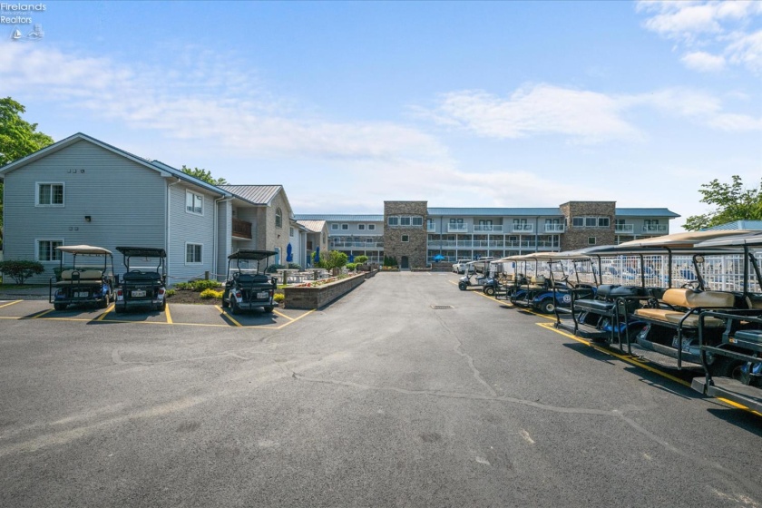 1254 Tri-motor, Put-In-Bay, 43456, 4 Bedrooms Bedrooms, ,2 BathroomsBathrooms,Residential,For Sale,Tri-motor,20260961