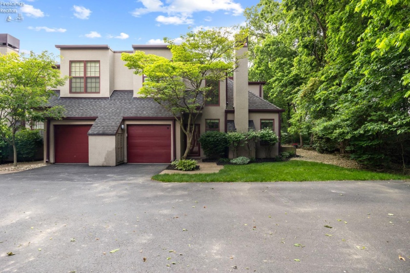 4370 Marin Woods Drive, Port Clinton, 43452, 2 Bedrooms Bedrooms, ,3 BathroomsBathrooms,Residential,For Sale,Marin Woods,20260965