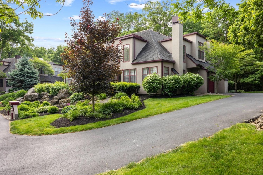 4370 Marin Woods Drive, Port Clinton, 43452, 2 Bedrooms Bedrooms, ,3 BathroomsBathrooms,Residential,For Sale,Marin Woods,20260965