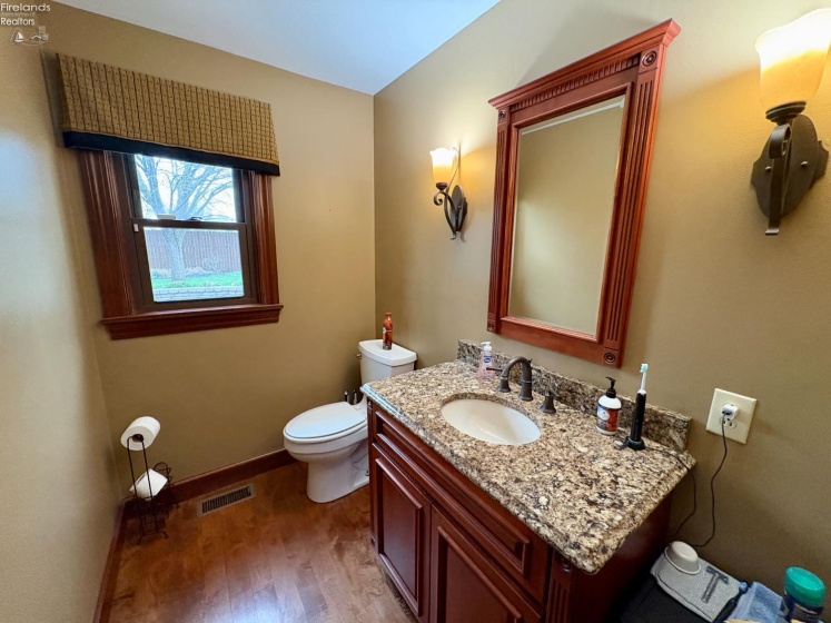 2533 Foxfire Lane, Findlay, 45840, 4 Bedrooms Bedrooms, ,3 BathroomsBathrooms,Residential,For Sale,Foxfire,20260964