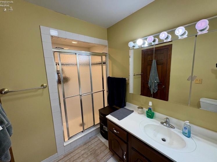 2533 Foxfire Lane, Findlay, 45840, 4 Bedrooms Bedrooms, ,3 BathroomsBathrooms,Residential,For Sale,Foxfire,20260964