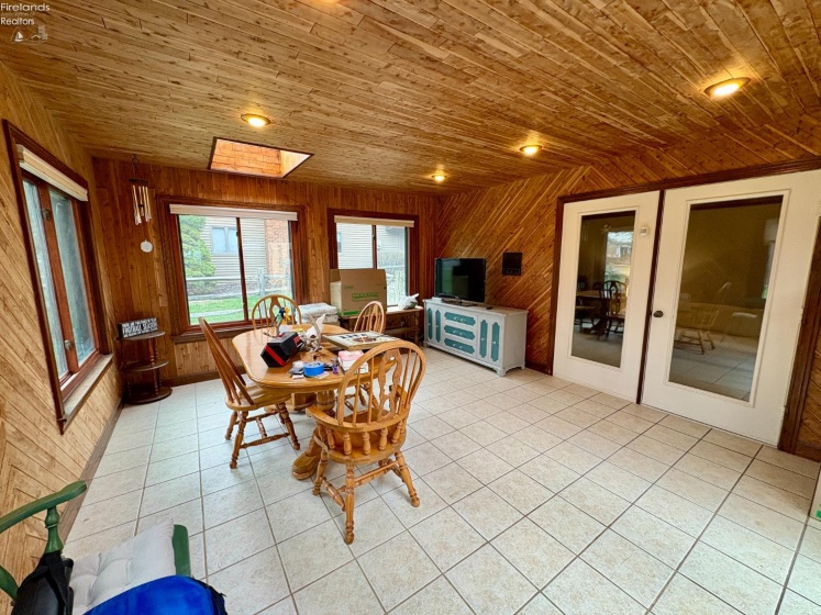 2533 Foxfire Lane, Findlay, 45840, 4 Bedrooms Bedrooms, ,3 BathroomsBathrooms,Residential,For Sale,Foxfire,20260964