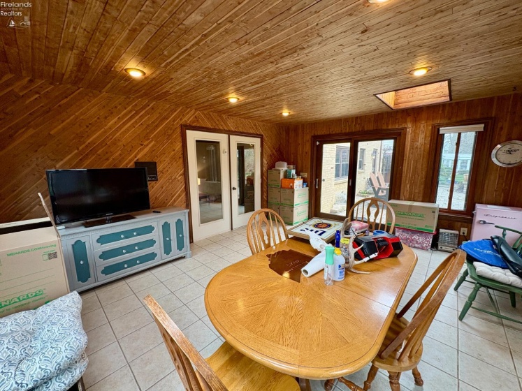 2533 Foxfire Lane, Findlay, 45840, 4 Bedrooms Bedrooms, ,3 BathroomsBathrooms,Residential,For Sale,Foxfire,20260964